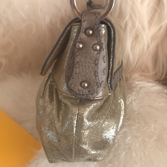 STUNNING FENDI        NWOT - Picture 4 of 7